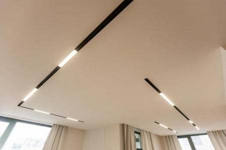 Plafond tendu : comment choisir le style parfait pour votre habitat